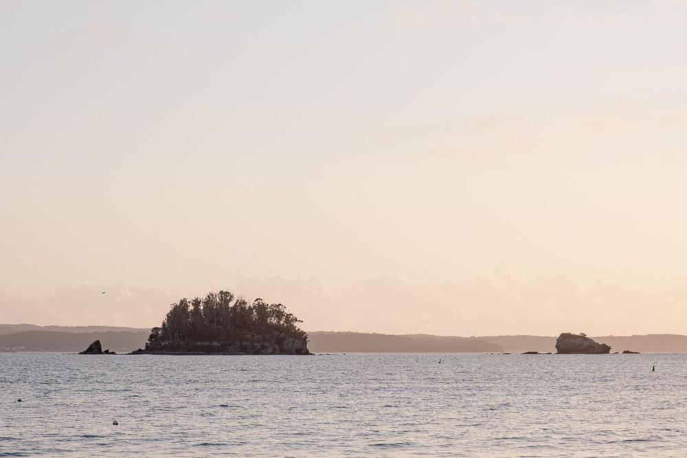 The Isla Batemans Bay Exterior foto